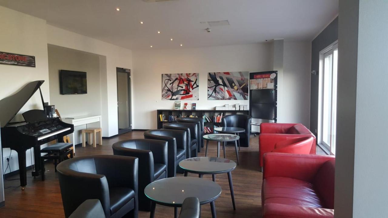 Art Rock Downtown Hotel Kolonia Zewnętrze zdjęcie